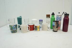 lot 168 image: coffee cups