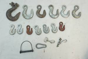 lot 186 image: tow hooks
