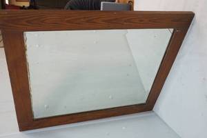 lot 204 image: mirror