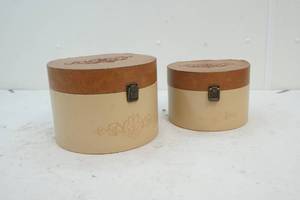 lot 212 image: storage containers