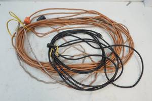 lot 221 image: extension cords