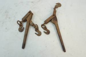 lot 241 image: chain binders
