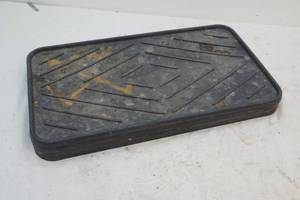 lot 274 image: boot trays