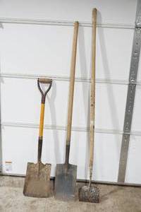 lot 302 image: garden tools