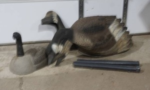 lot 320 image: goose decoys