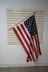 lot 324 image: American flag