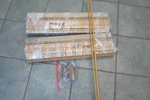 lot 327 image: wood blinds
