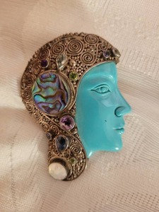 lot 1 image: Sterling Silver Carved Turquoise Flapper Pin with Gemstones signed Sajen