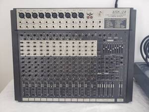 lot 15 image: Audio Equipment Stage Performer Group
