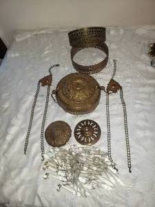 lot 59 image: Victorian Brass Fostoria Oil Lamp