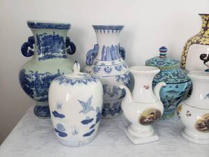 lot 145 image: Huge Decorative Vase Bundle