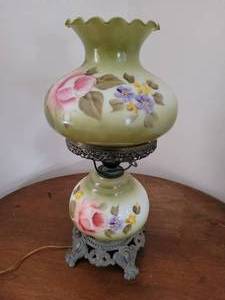lot 53 image: Vintage Victorian Hurricane Lamp- Green