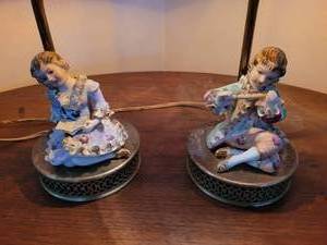 lot 64 image: French Porcelain Figurine Lamps Pair