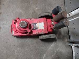 Norco 22 Ton AirHydraulic Jack...