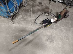 Emerson Model 25 AirHydraulic Jack...