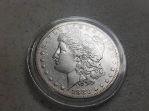 lot 18 image: 1880 MORGAN SILVER DOLLAR IN AIRTITE