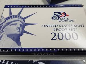 lot 20 image: 2000 US PROOF SET IN ORIGINAL PACKAGING