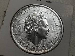 lot 35 image: 2019 BRITANNIA 1 TROY OZ .999 FINE SILVER