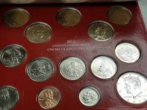 lot 55 image: 2012 US DENVER MINT SET 14 COINS