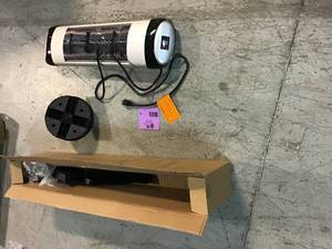 lot 36 image: 1500-Watt Electric Outdoor Quartz Portable Infrared Space Heater With Tripod customer returns