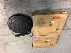 lot 48 image: Lot of Round Umbrella base customer returns