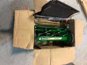 Scotts 20 in. Manual Walk Behind Reel Mower with Grass Catcher