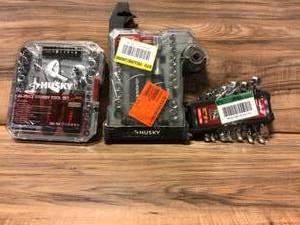 MIX LOT OF HUSKY TOOLS