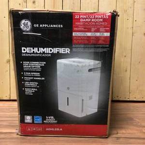 GE 22 pt. Dehumidifier for Damp Rooms up to 500 sq. ft. in White, ENERGY STAR Open Box customer return see pictures
