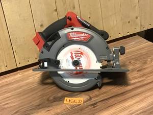 Milwaukee M18 FUEL 18-Volt Lithium-Ion Brushless Cordless 7-14 in. Circular Saw (Tool-Only)