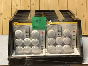 Defiant LED 30 Lumen Puck Lights with Remote Control (8-Pack) Customer Returns See Pictures