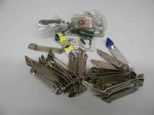 LARGE COLLECTION OF VINTAGE BEER OPENERS - SOME HARD TO FIND - SEE PICTURES