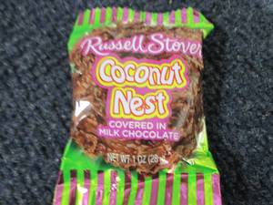 lot 119 image: 24 Russel Stover Coconut Nests...