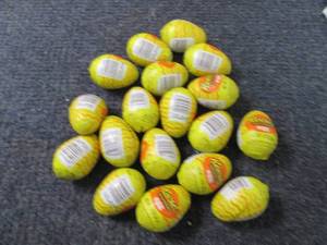 lot 128 image: 18 Reeses 1.2 oz Eggs...