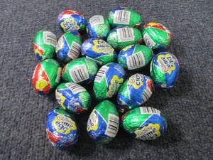 lot 131 image: 18 Cadbury Creme Eggs...