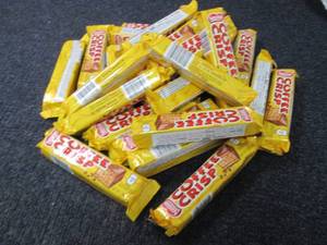 lot 157 image: 24- 1.76 oz Nestles Coffee Crisp C...