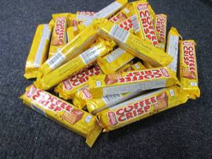 lot 158 image: 24- 1.76 oz Nestles Coffee Crisp C...