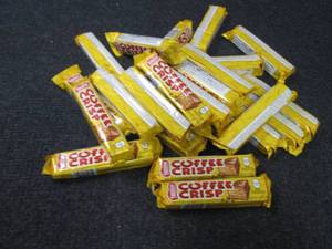 lot 161 image: 24- 1.76 oz Nestles Coffee Crisp C...