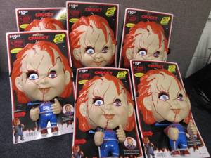 lot 184 image: 6- Chucky Move a Mask Buddies Retai...