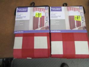 lot 209 image: 2- Better Homes & Gardens 36 inch S...