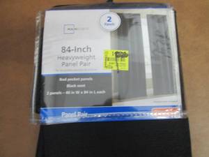 lot 214 image: 2 Mainstays 40x84 inch HeavyWeight ...