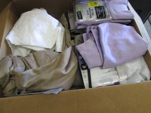 lot 222 image: Box of Assorted Curtains...