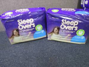 lot 97 image: 2- 22 ct Sleep Overs  Youth Pants X...