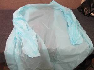 lot 280 image: Case of 120 Blue Disposable Waterpr...