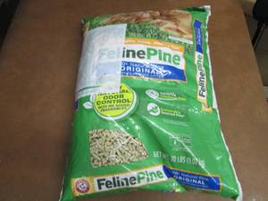 lot 295 image: Feline Pine Natural Non-clumping Li...