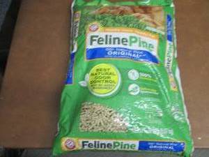 lot 296 image: Feline Pine Natural Non-clumping Li...