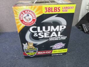 lot 317 image: Arm & Hammer Clump & Seal Litter 38...