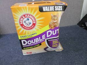 lot 319 image: Arm & Hammer Double Duty Clumping L...