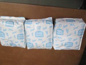 lot 322 image: 3 Bags Fresh Step Litter...