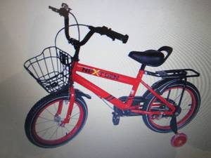 lot 354 image: NextGen 16 Kids Bike with Trainin...