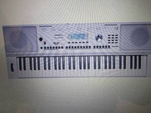 lot 357 image: Kurzweil Home 61-Key Portable Digit...